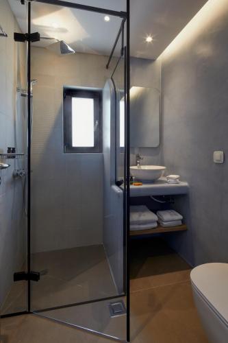 Ένα μπάνιο στο Myst Boutique Hotel