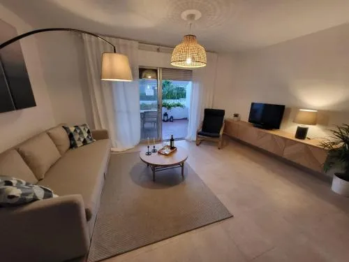 Cozy apartment next to Hard Rock Hotel photo 1
