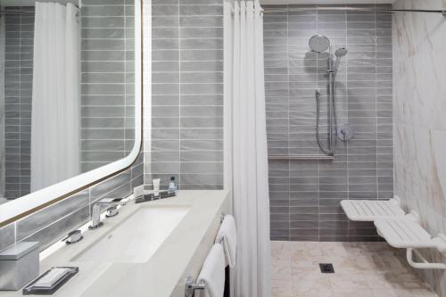 Koupelna v ubytování Marriott Fort Lauderdale Airport