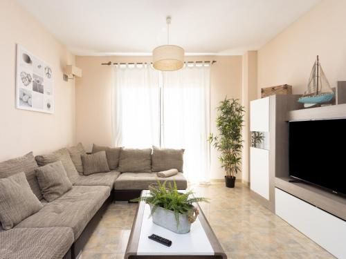 Live Basilica Candelaria Beach & Balcony