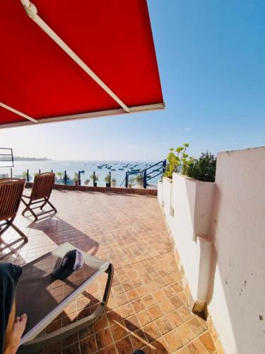 Bouznika pied dans l’eau