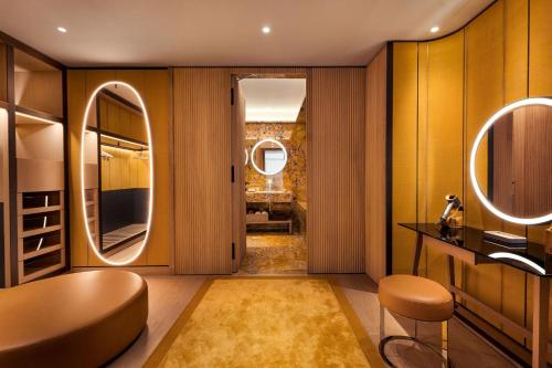 Χώρος καθιστικού στο Bvlgari Hotel Roma