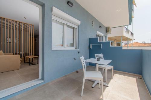 Μπαλκόνι ή βεράντα στο Unique Aura Luxury Studios