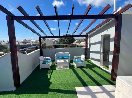 Condo with Private Rooftop 2BR Terrace & Jacuzzi – Photos 3