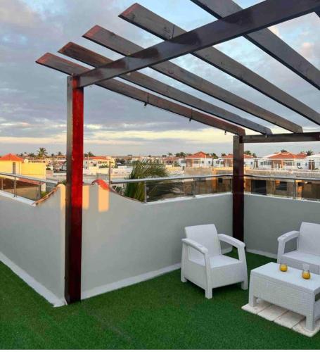 Condo with Private Rooftop 2BR Terrace & Jacuzzi – Photos 2