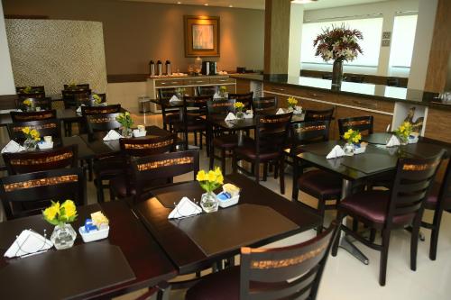Restoran atau tempat lain untuk makan di Hotel Araraquara By Mercure