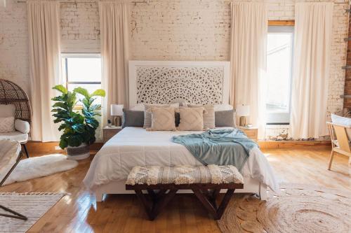 Katil atau katil-katil dalam bilik di The Sanctuary Company Johnson City