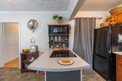 115 Townhouse – Photos 2