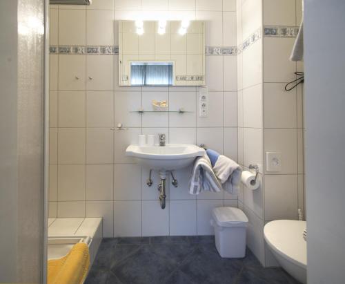 Kupatilo u objektu Akzent Hotel Seehof