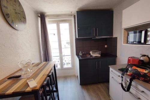 Photo de la galerie de l'établissement WE CANNES ! Cocoon Duplex in dowtown, à Cannes