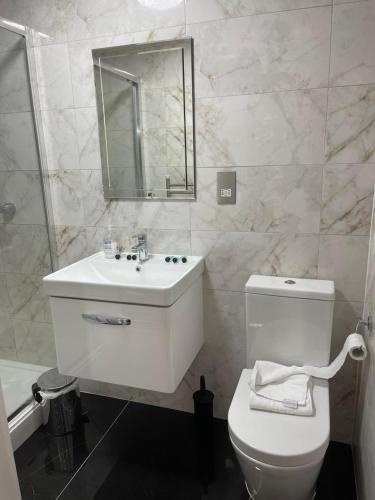 Acacia Hotel Image