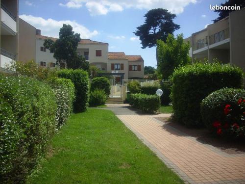 En have udenfor T2 35 m2 st jean centre