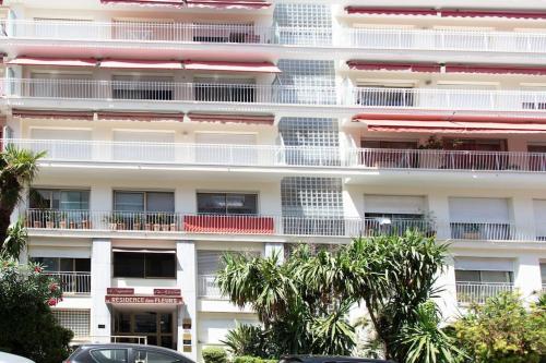 A2 - 1 BDR Antibes Sea & Port View - AC, Garage & Terrace photo 24