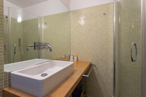 A2 - 1 BDR Antibes Sea & Port View - AC, Garage & Terrace photo 34