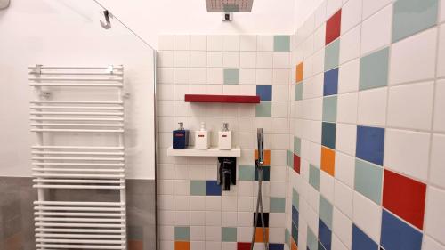 Salle de bains dans l'établissement Dada
