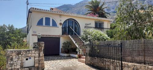 Anacasa Villa con piscina Montgo Denia CH3215