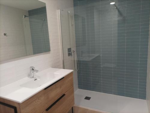 Koupelna v ubytování Residencial El Trenet 2 B