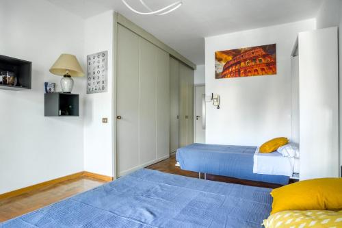 Bright Apartment OLD