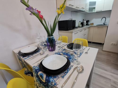 Η κουζίνα ή μικρή κουζίνα στο Iris's apartament