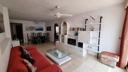 Ático con terraza y 2 habitaciones en casco antiguo