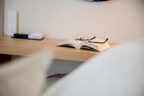 Perpustakaan di apartmen