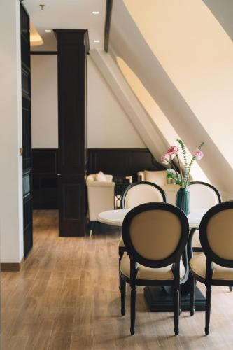Гостиная зона в Goldient Boutique Hotel
