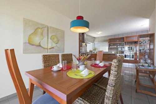 Villa Gardenia - sea view, wifi, games room