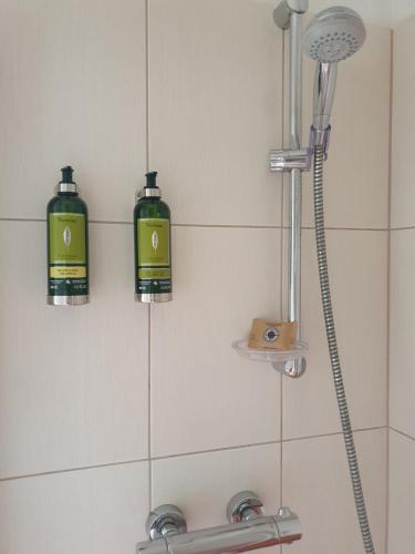 Koupelna v ubytování Hullám Villa B&B