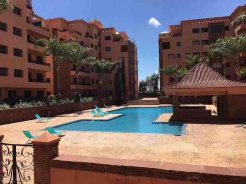 Gallery image of appartment avec piscine in Marrakech