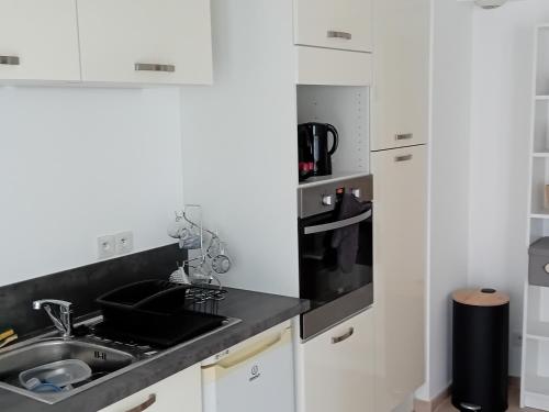 Photo de la galerie de l'établissement Studio meublé, à Cannes