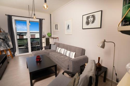 The Angel Suite by The Grid Collective, 1Gbps Fiber, 3' Metro, Executive Art-Stay