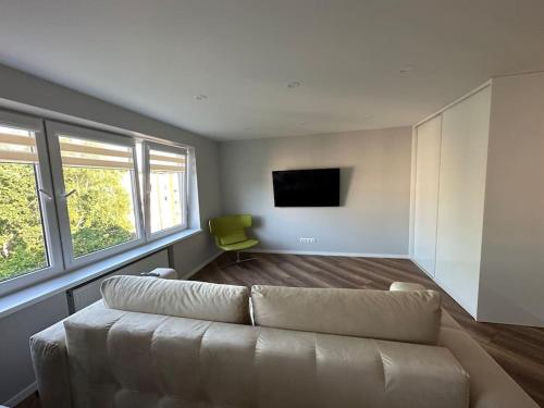 Et tv og/eller underholdning på Sun apartment