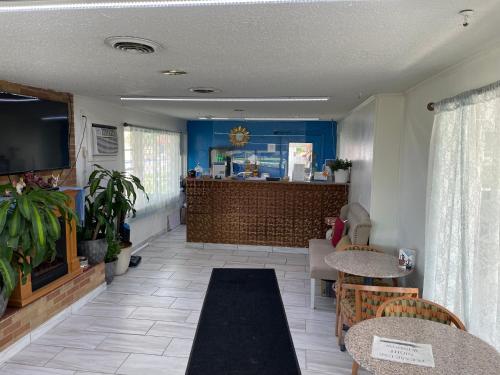 Rodeway Inn – Photos 3