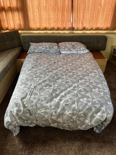 Postelja oz. postelje v sobi nastanitve Golden Palm Resort, Sherwood Plot, Jubilee S216, 8 Berth
