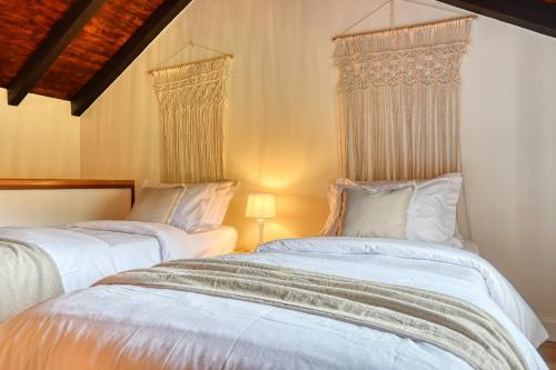 Chalet da Nogueira, a Home in Madeira