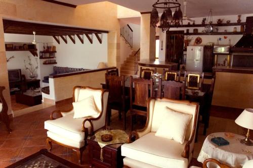 Posezení v ubytování Sandorini Villa for Rent