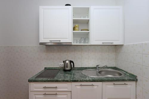 Family-friendly apartments with swimming pool Novalja, Pag - 213