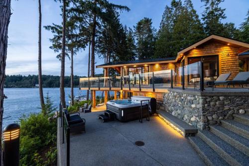 Kingfisher Manor, Sooke – Updated 2024 Prices