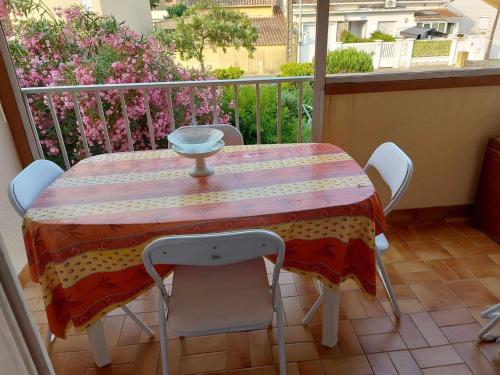 Studio lumineux près de la plage, 4 pers, parking privé, terrasse – Grau d'Agde - FR-1-423-287