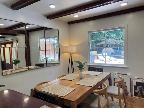 Villa La Reforma - Newly Designed 4BR HOUSE & POOL in Los Angeles by Topanga photo 29