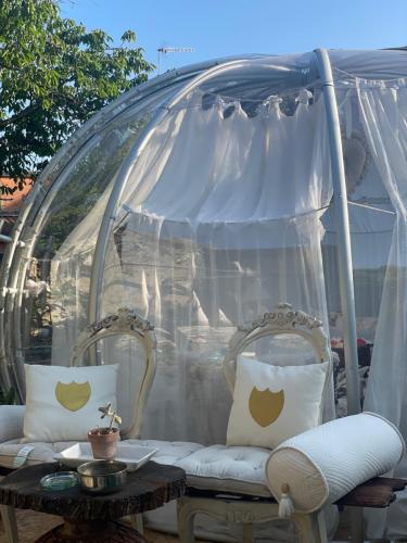 Фотография из галереи Sky Room - Carrara Bubble Room Tuscany Nel ex Convento delle Suore в Карраре
