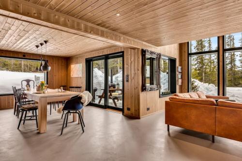 Fotografie z fotogalerie ubytování Peaceful Oasis. Panoramic forest- & mountain view. Sauna. v destinaci Beitostøl