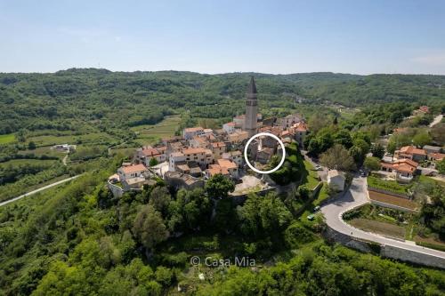 an aerial view of a small village with a building at Casa Mia in Pićan