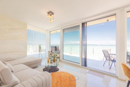 LelleMarine by BLTN Apartmanok Balatonlelle 8638 Balatonlelle, 13 Köztársaság utca kép - 3