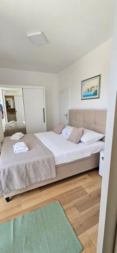 Antruzo Room