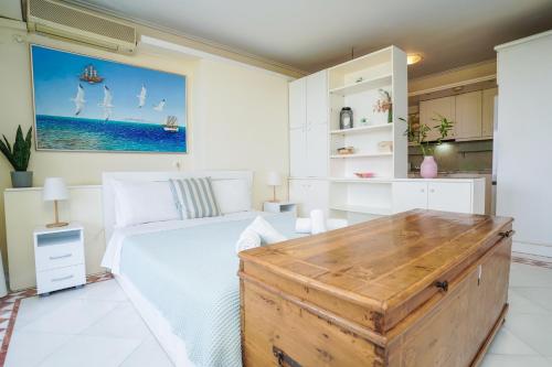 Endless Blue Studio in Glyfada