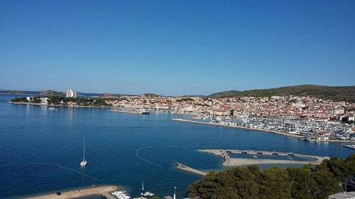 Vodice, apartmani Buntić