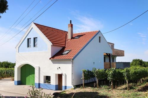 Vinařství U sv. Kříže
