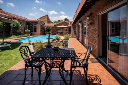 Piscina en o cerca de Asante Guest House
