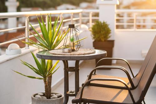 Ein Balkon oder eine Terrasse in der Unterkunft Villa Oleander